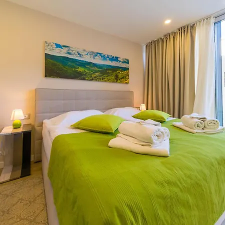 Monvue With Pool And Stunning View Villa Motovun