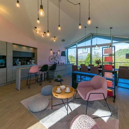 Private Family In Istria - Pool - Early Check-in - Late Check-out - Panoramic Views * Motovun
